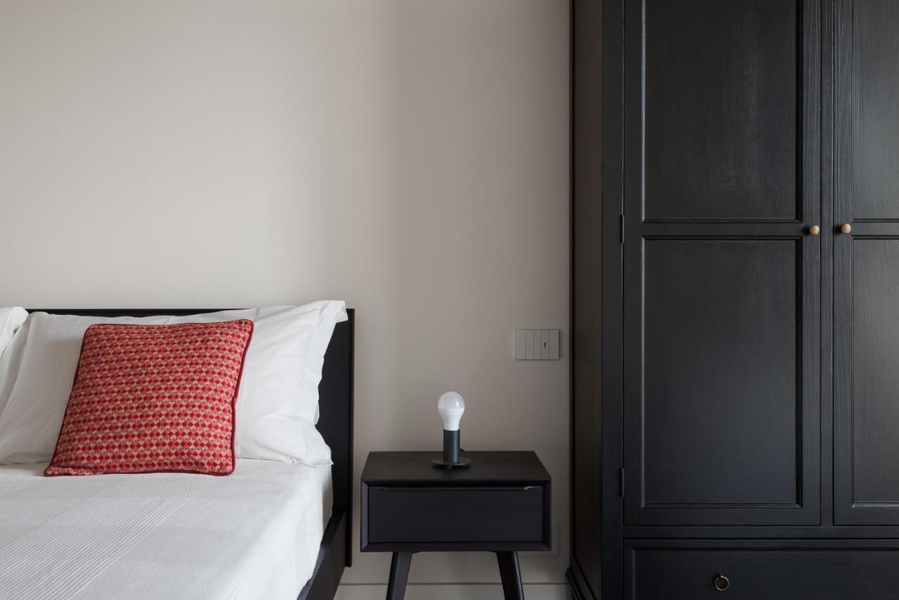 The Silver Lava - A Luxury Boutique Apartment カターニア エクステリア 写真